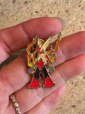 Pokemon ~Mega Blaziken ~Enamel Collector's Pin ~1½ inch